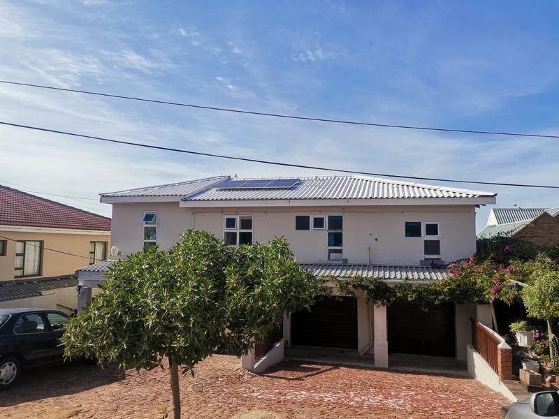 8 Bedroom Property for Sale in Jongensfontein Western Cape